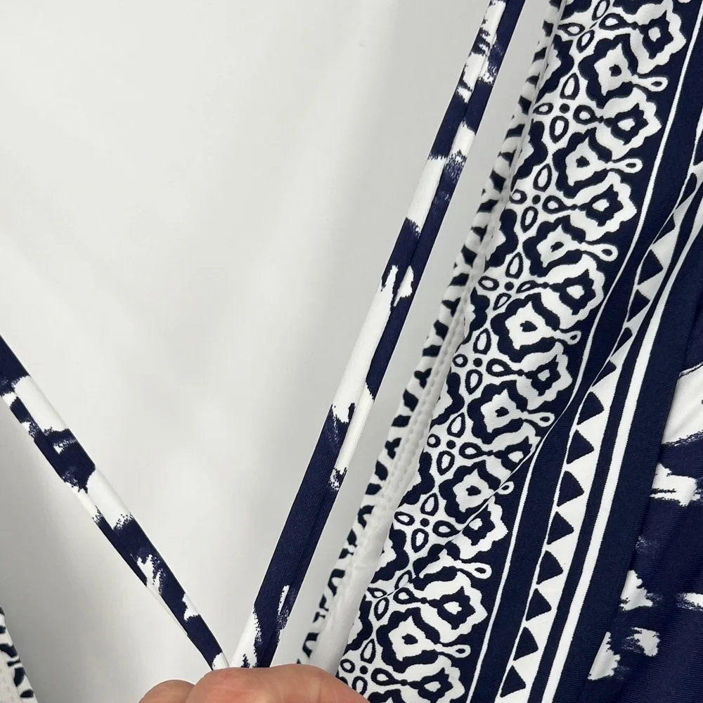 La Blanca Woman's Changing Tides Plunge One Piece Swimsuit in Indigo Blue New - Picture 9 of 14